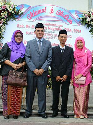 Ir. Gatut Budiono, M.Sc Resmi Menjabat Direktur Politeknik 17 Agustus 1945 Surabaya Periode 2017-202