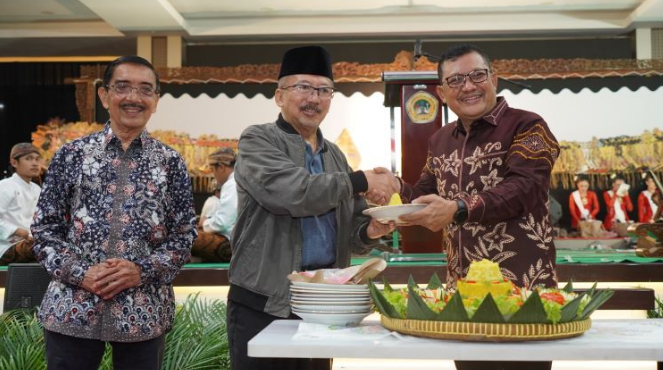 Dies Natalis ke 67, Untag Surabaya Gelar Pagelaran Wayang Kulit