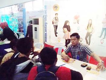 Untag & Politeknik Untag Surabaya Ikuti Pameran Pendidikan Di Tulungagung dan Lamongan